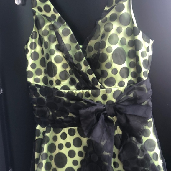 NWT Green w Black Polka Dots Dress - Picture 3 of 7